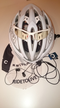 Headphones, do theyhave any place in cycling on the roads ?